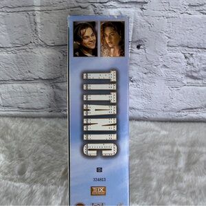 Titanic VHS 2 Tape Set Blockbuster Video Rental THX Widescreen 1997 Movie